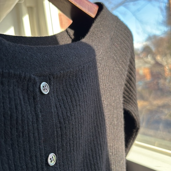 Frame Denim wool blend ribbed off the shoulder sweater - Picture 9 of 15
